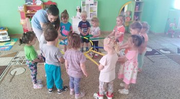 "Солнышко красное, солнышко ясное"